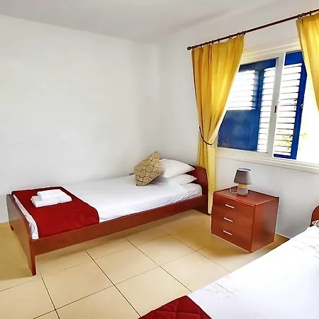 Savia Coral Bay * Peyia